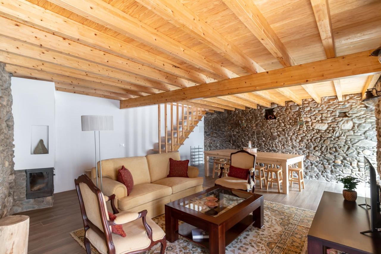 Beautiful House Villa Miranda do Corvo Exterior photo