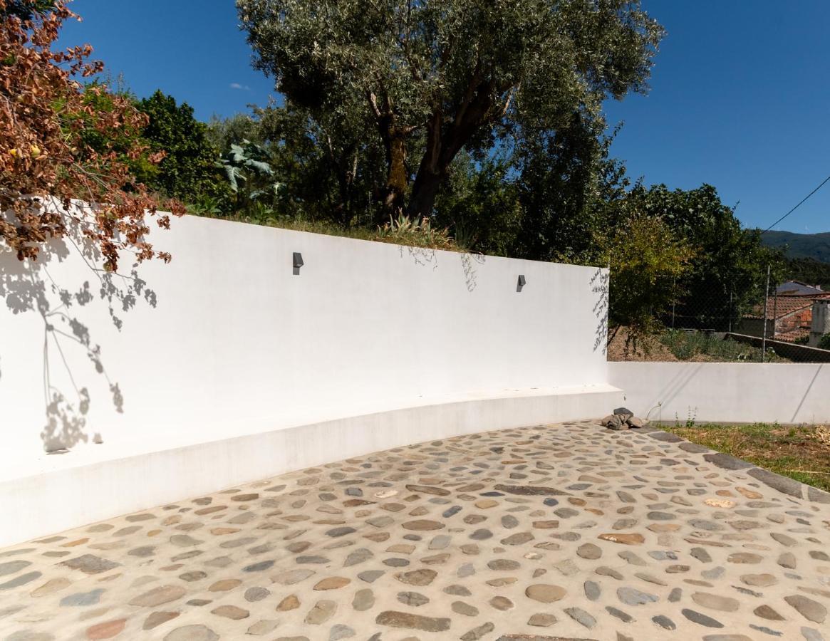 Beautiful House Villa Miranda do Corvo Exterior photo